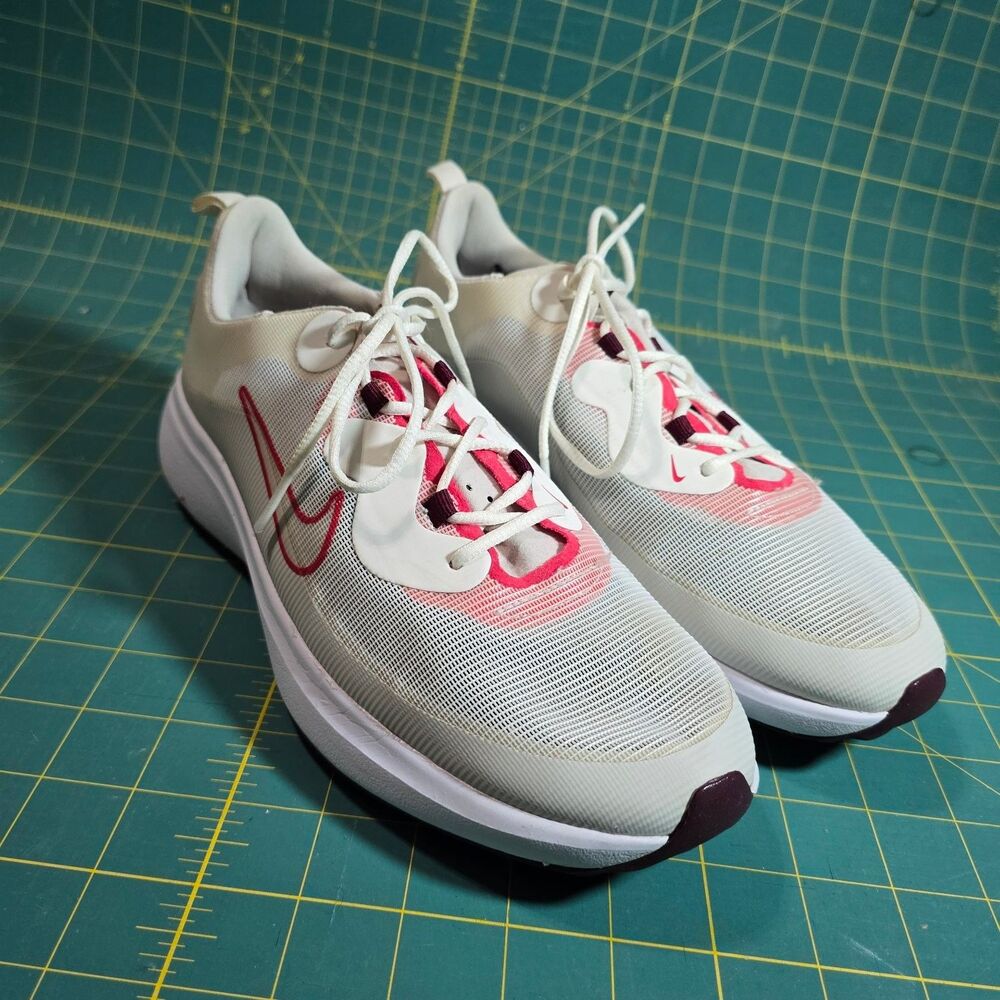Nike Women's React Escape Run Flyknit Athletic Shoes Off-White Red DA4117-100